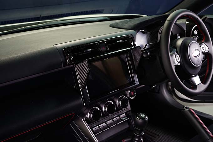 SUBARU BRZ【Type:ZD8】TOYOTA GR86 【Type:ZN8】Drycarbon monitor visor/st618gai【for RHD】