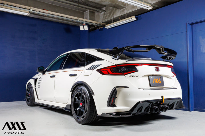 HONDA CIVIC Type R 【Type：FL5】Drycarbon Rear aero reflector cover/st1137【for RHD/LHD】